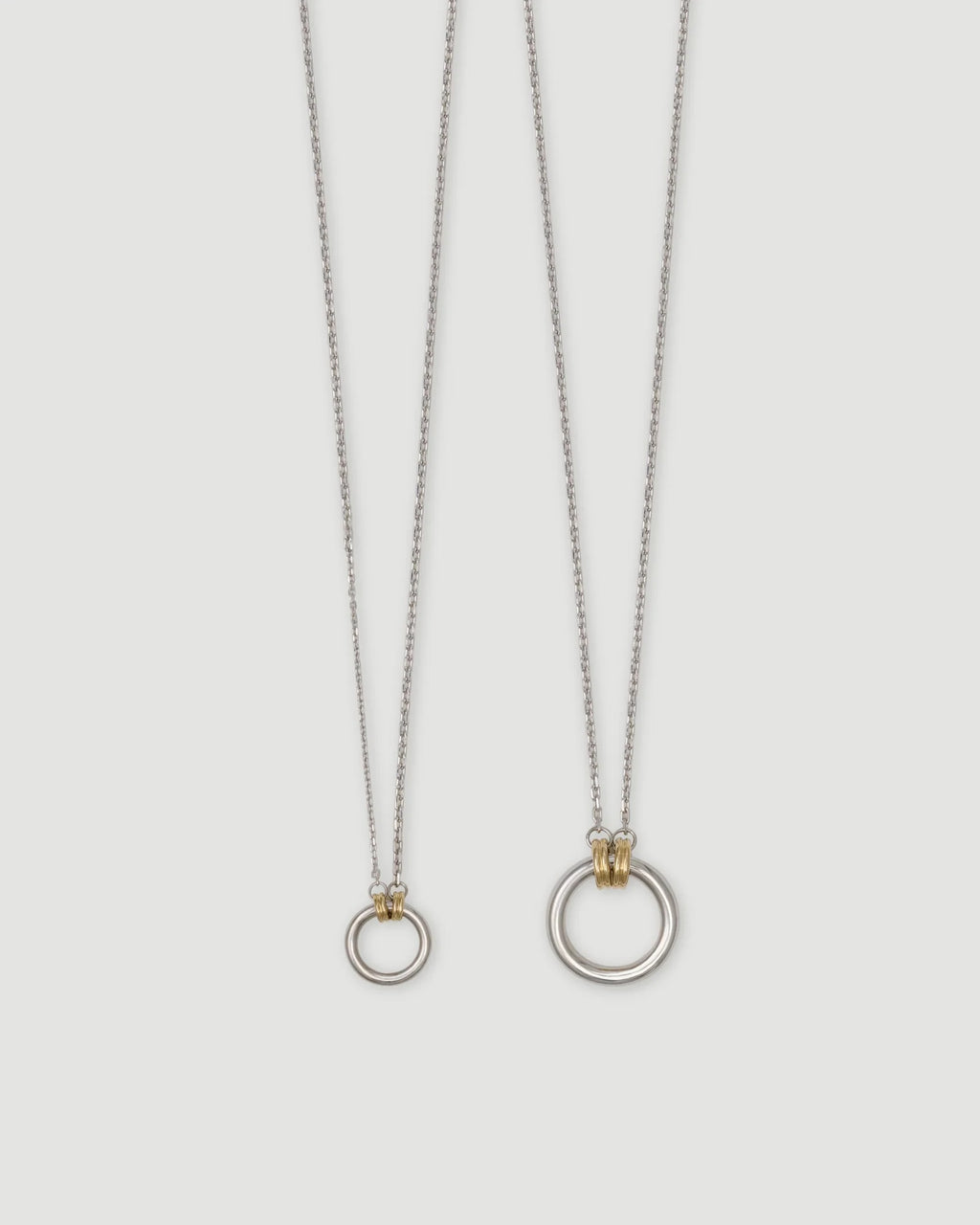 LOOP NECKLACE 02