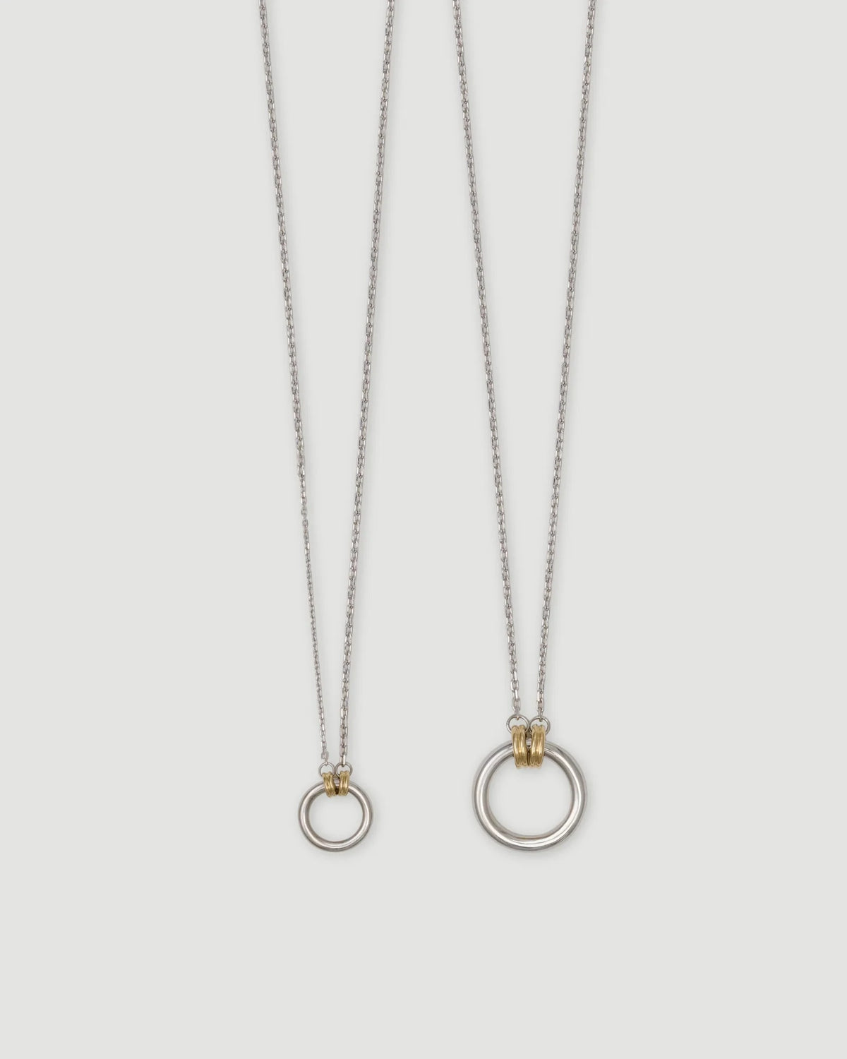 LOOP NECKLACE 02